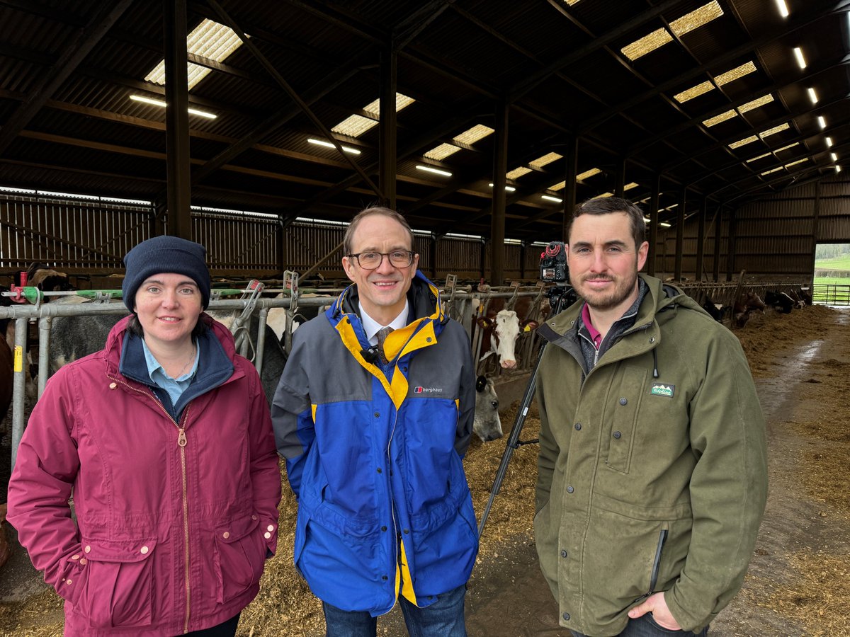 NFUCymru's tweet photo. Tune in to @BBCNews at 6pm and 10pm this evening to see NFU Cymru Deputy President @AbiReader and Glamorgan County Chairman @Tomthebryn discussing the Sustainable Farming Scheme concerns with BBC Political Editor @ChrisMasonBBC

#WeAreWelshFarming #NiYwFfermioCymru https://t.co/7bj3lr2uoM
