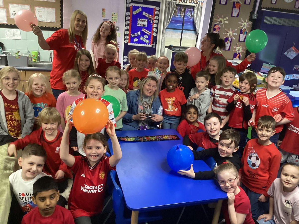 Y2 celebrating @comicrelief and Mrs Rumsey’s special birthday this morning @GarswoodPrimary