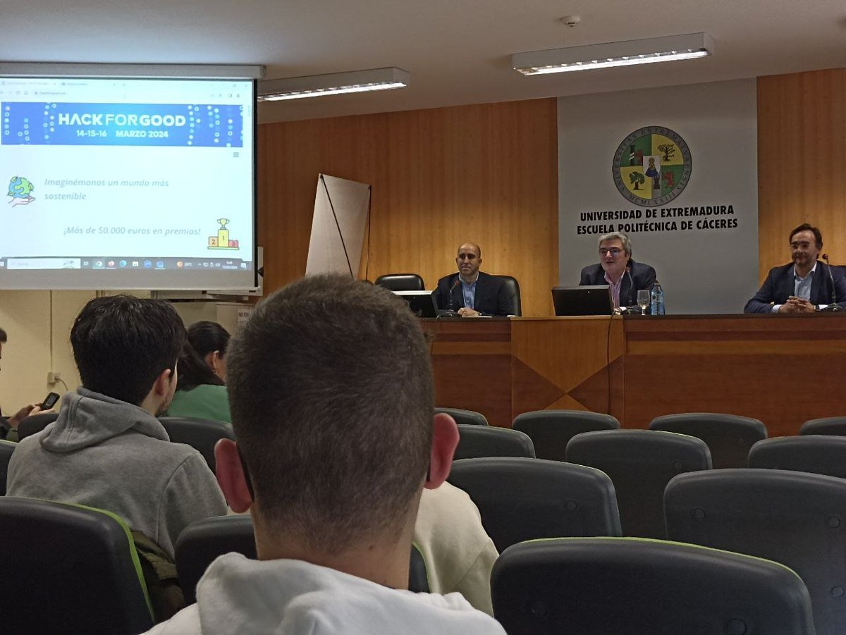 CatedraTEF_UEx's tweet photo. Apertura institucional de la mano de @pjclementem, @jtorreci y #ManuelVelardo
#HackForGood
#HackForGood2024
#CátedrasTelefónica
#H4GCC https://t.co/aaKCKvvgV7