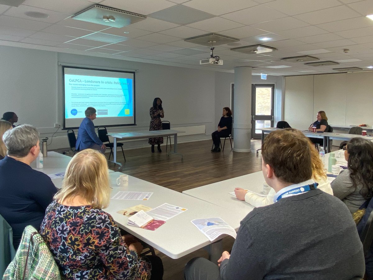 Wonderful morning yesterday <a href="/RedbridgeLibs/">Redbridge Libraries</a> where <a href="/LAC_London/">University House - Legal Advice Centre</a> <a href="/RedbridgeCAB/">Citizens Advice Redbridge</a> provide vital outreach services via GLA-funded #costofliving advice partnership with us &amp; <a href="/london_Cadvice/">LondonCitizensAdvice</a>⚖️good discussion of local issues with <a href="/debs_wb/">Debbie Weekes-Bernard</a> &amp; colleagues from across the sector #accesstojustice