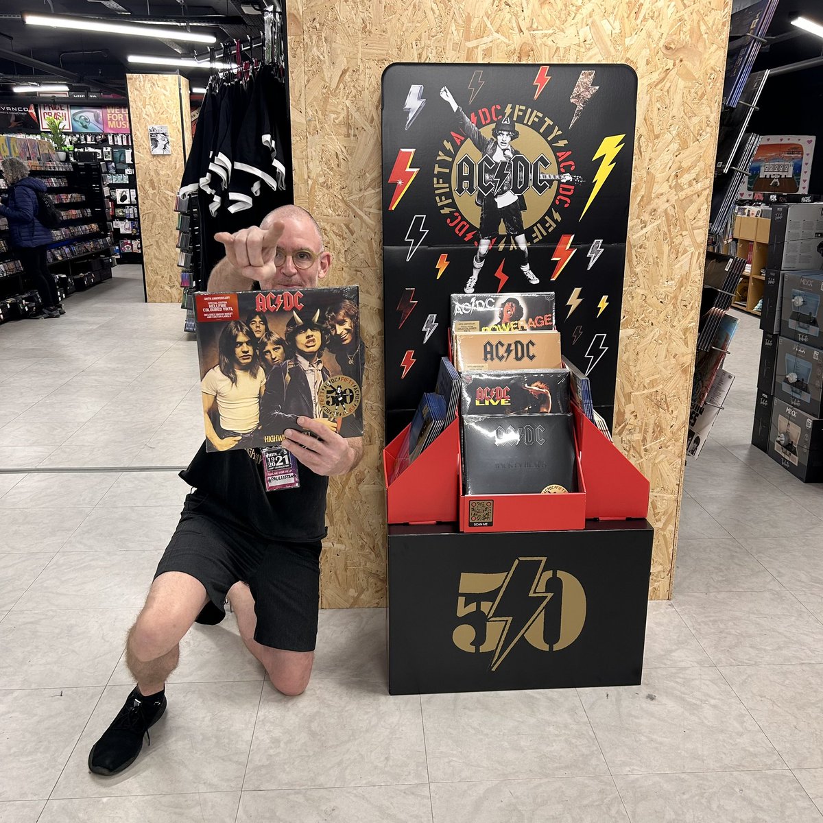 Happy AC/DC Friday! To celebrate their 50th anniversary, we have NINE ‼️ of their albums reissued on gold disc with a few special ones too….more will be coming🔥🔥🔥
