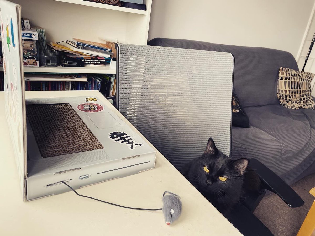 When you’re done with emails #FridayFeeling