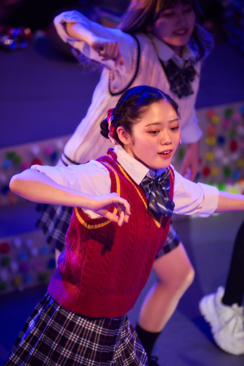 #バレ三 コンサート

密かな憧れだったMPinKの制服と定番曲♩
客席で聞いていた数々の名曲を歌えて幸せでした💕

そしてブレザー可愛い！！
赤のベストもこの日の為に新調しました✨