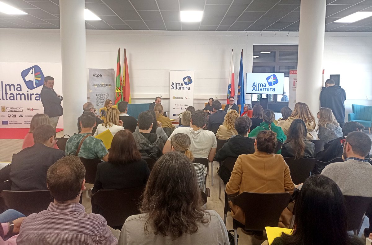 OPECantabria's tweet photo. Concluye la presentación del proyecto #ALMA con la Mesa Redonda: Líderes del futuro: de NINIS a verdaderos agentes del cambio moderada por Mar Recalde @adl_torrelavega y con Pedro Tresgallo de #ACEI #CUIN, Mª del Mar García de @unican, Patricia García @GrupoFemxa y @dsanjuanesc https://t.co/udIV2dXIya