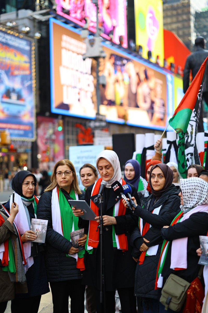 We will not remain silent until oppression ends and Palestine is free, from river to sea! 🇵🇸

From New York Times Square, where millions of people from all over the world gather, we addressed the conscience of the world with the cries of Gazan women!

#StandWithGaza