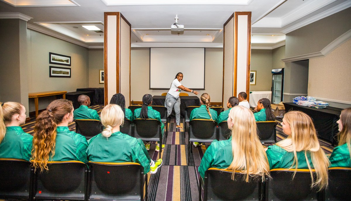 Introducing the SPAR Baby Proteas Captain, Phophi Nematangari, and Vice Captains Sanmarie Visser &amp; Zané Bodenstein, along with words of motivation from President Cecilia Molokwane at the players' capping ceremony. 🙌🇿🇦🌍

#SPARBabyProteas | #SAU21 | #TogetherWeRise | #NWYC2025GIB