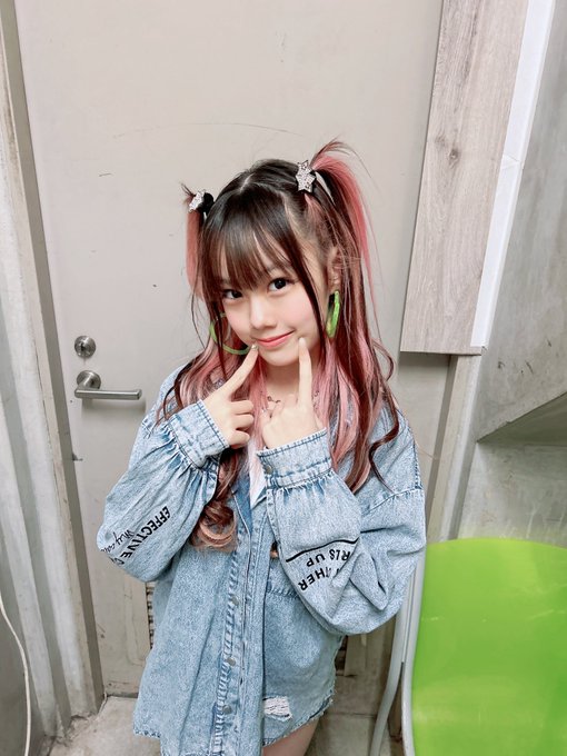Twitterのコスプレ画像12