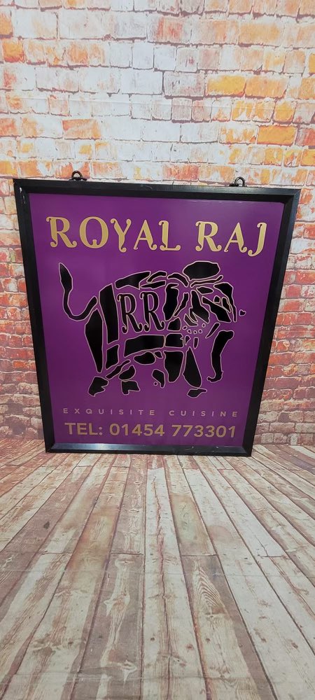 KingsPlastics's tweet image. New marquis swing sign supplied for @royalrajwinterbourne for their post sign display (our favourite Indian Restaurant 😋💜)
#marquissign #marquis #postsign #swingsign #signageroyaltysince1947 #makingsignsfor70years #kingsplastics #restaurantsigns #standout
