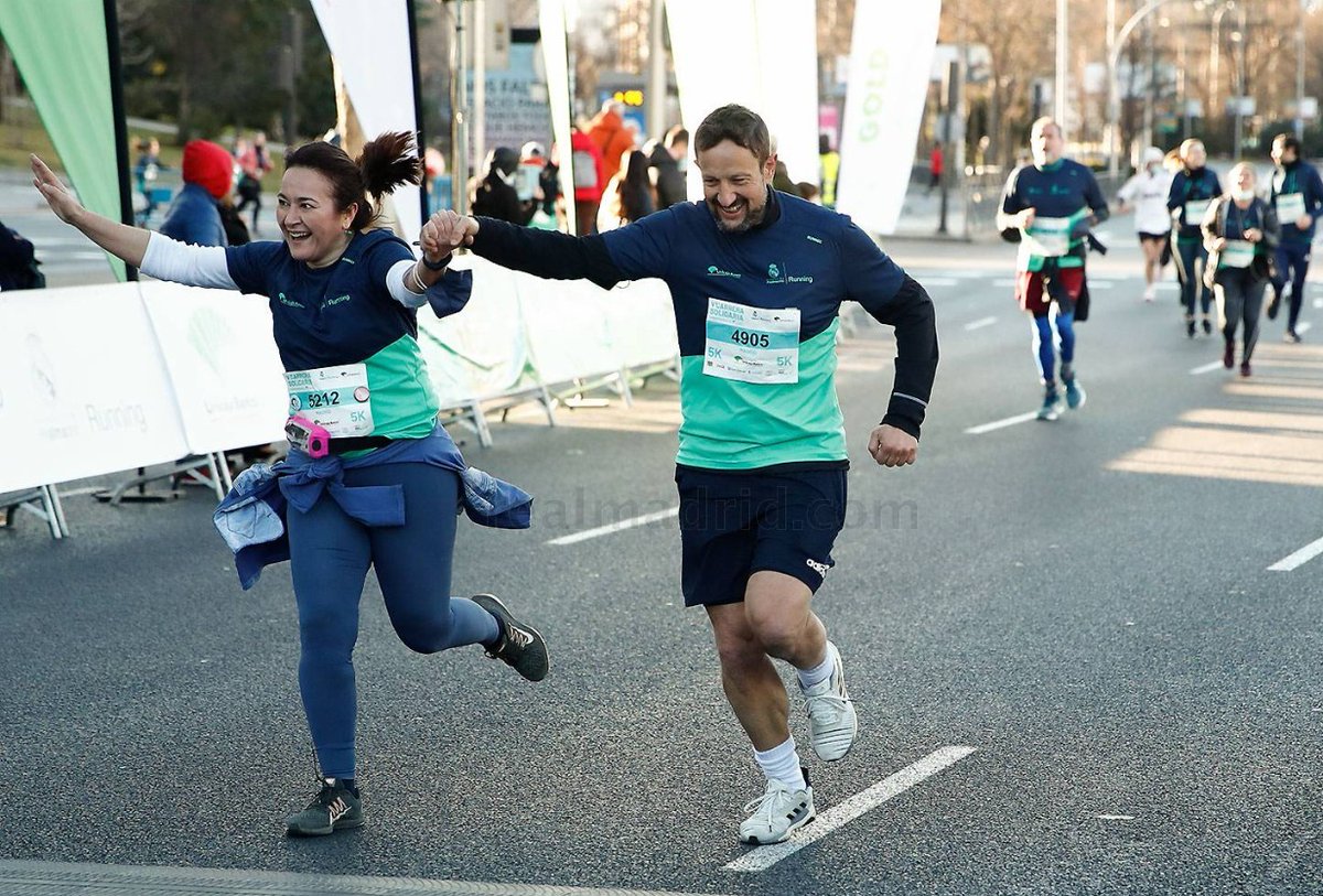 RunningFrm's tweet image. ¿Tienes ganas de volver a vivir momentos como este?
Date prisa, no te quedes sin tu dorsal. 🔥

#fundacionrm #realmadrid #fundacionrealmadrid #runners #runnersAlhaurindelatorre #AlhaurinDeLaTorre #losreyesdelrunning #running