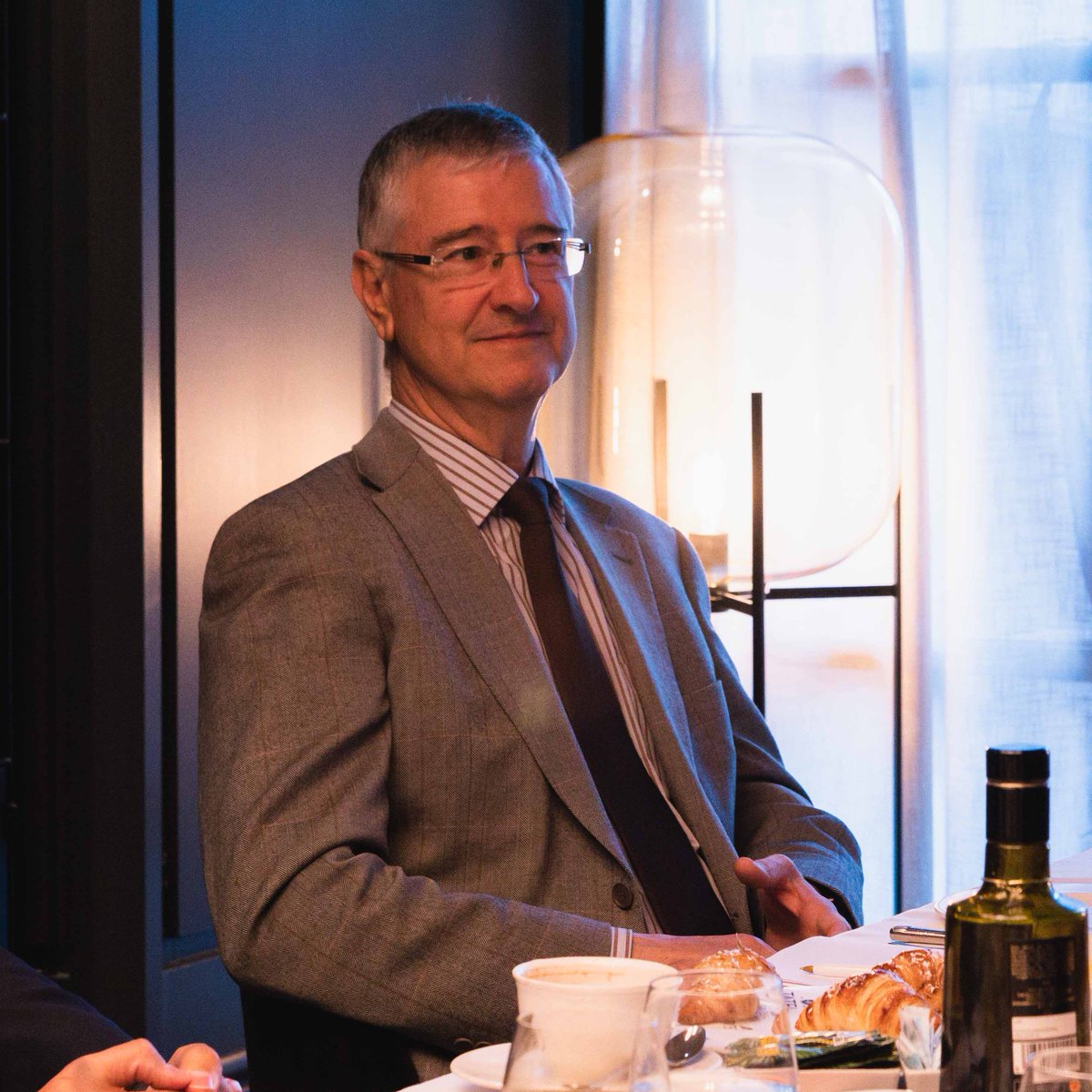 LoxamHune's tweet image. El evento ha contado con un panel de directivos y con Santiago Vaquero, Technology and Digital Director de @LoxamHune , quien ha puesto el foco en el valor de garantizar unos tiempos de respuesta rápidos y #reactividad en tiempo real.