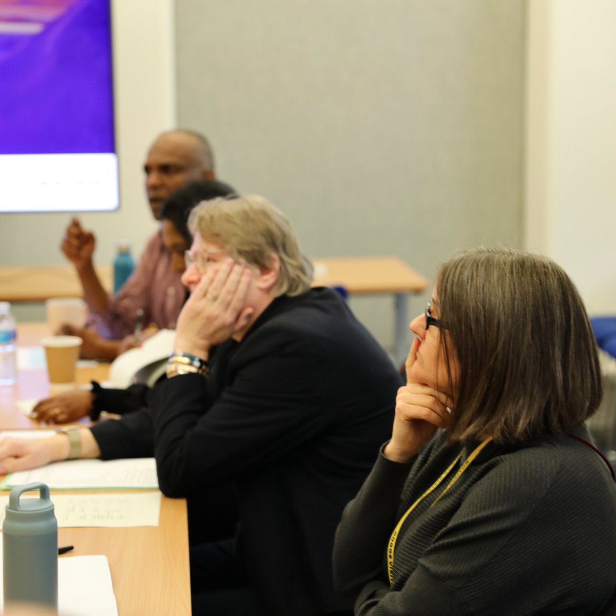 It's #SignLanguageweek! Did you know around 150,000 people in the UK use British Sign Language (BSL)?

The Disability Unit meet with the BSL Advisory Board regularly, most recently in February to discuss implementing the BSL Act.

#SLW2024