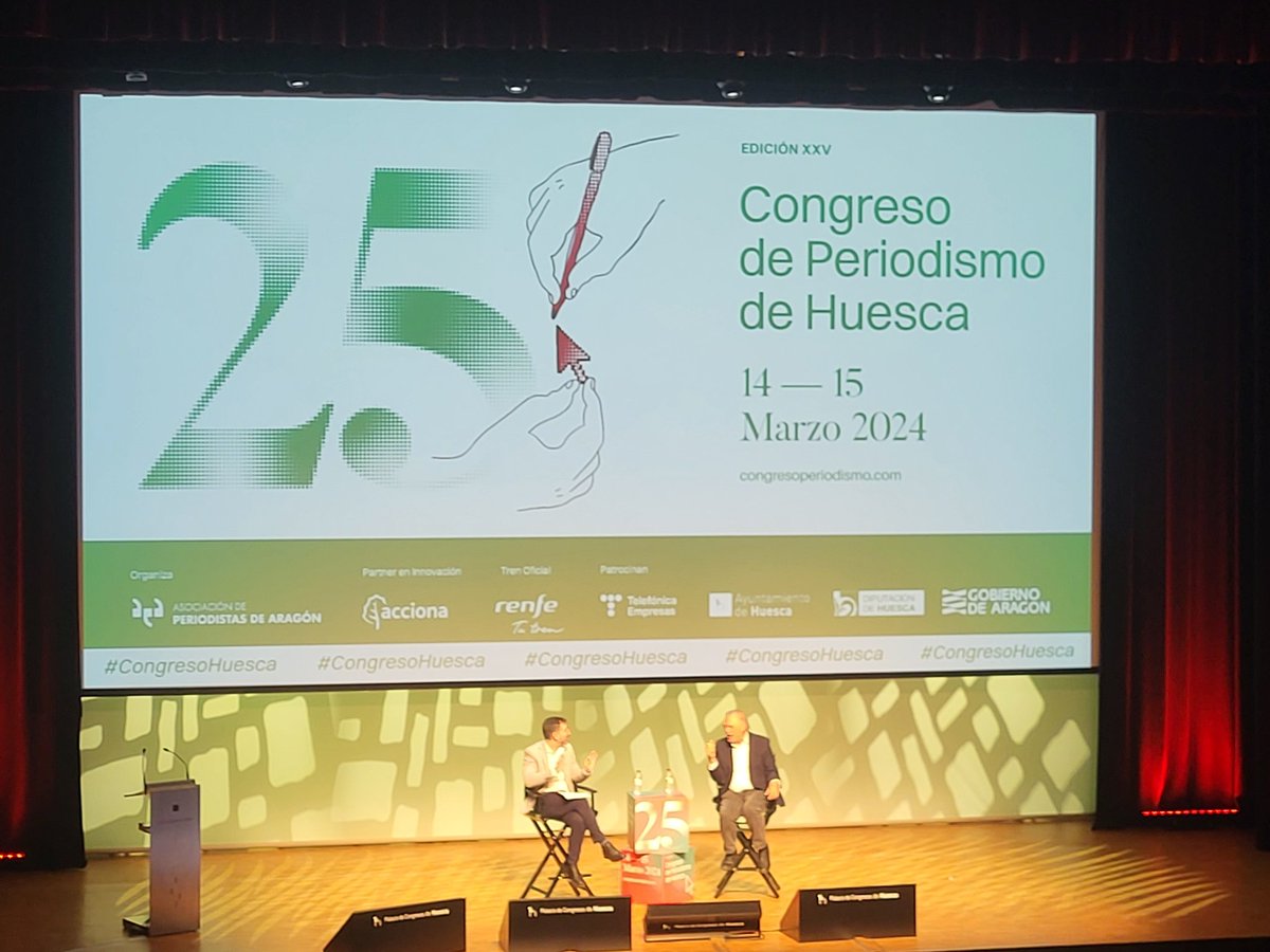 Qué gusto escuchar a Pedro Piqueras en el #CongresoHuesca en conversación con <a href="/iescolar/">Ignacio Escolar</a> Humilde y dando lecciones de trabajo útiles de verdad: aprender de los fracasos lo importante que es tener buena actitud ante el trabajo periodístico #periodismo <a href="/Periodistas_APA/">Periodistas de Aragón</a>