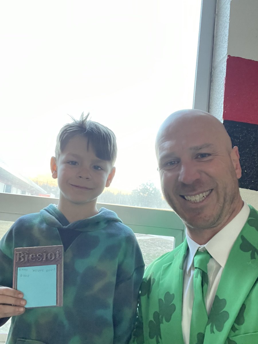 Tony Biesiot tweet media