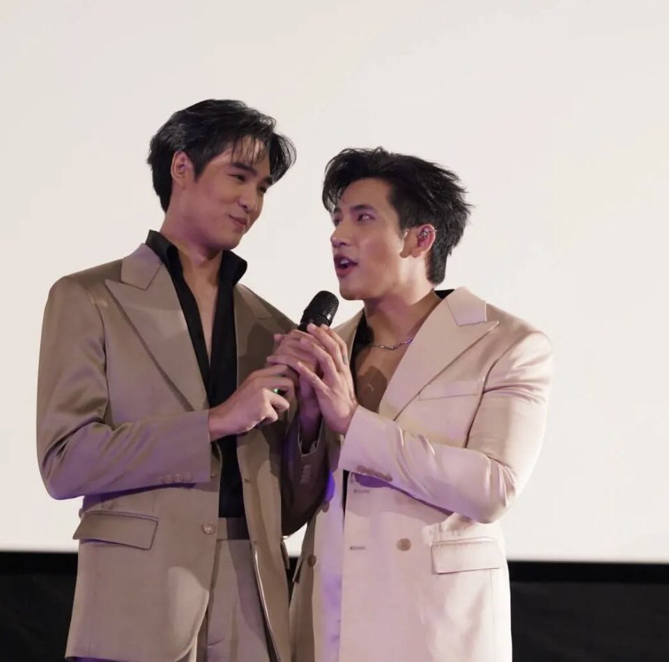 GybProject's tweet photo. Time the series 
ไทม์ ผ่านเวลา : The Last Chapter 

#timetheseries
#TimetheseriesLastchapter
#ไทม์ผ่านเวลา 
#GYBentertainment
#blseries 
#timetheseriesEP10 https://t.co/dY7OrD8sY7