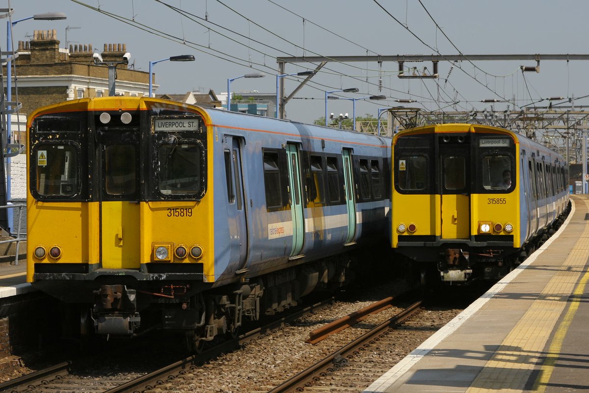 RexKram55112378's tweet photo. It's also #315Day today, they can now be seen in the tinned food aisle at your local Tesco.

315819 &amp; 315855 at Bethnal Green in 2010.
315834 at Stratford in February 2006.
315850 at Liverpool St in September 2000.
315853 at Bethnal Green in April 1993. https://t.co/C8c4tnkPQD