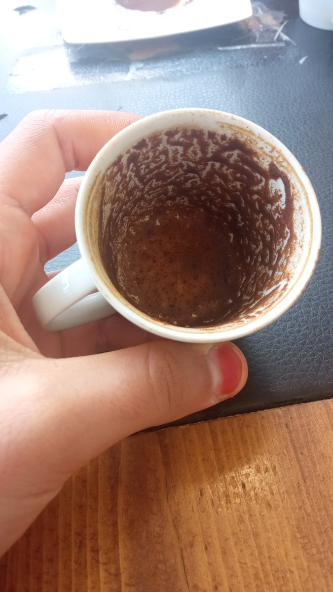 Çok düzenli hayatım var dedikten sonra kahve falım