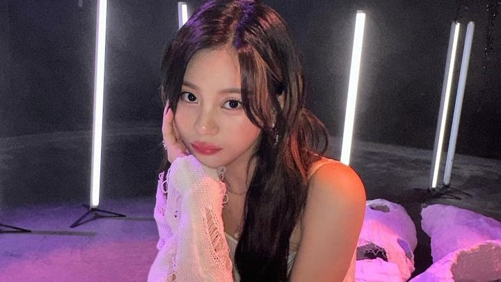 ⠀
⠀
     【🔔】New Notification 𝗩𝗔𝗥𝗜𝗦𝗖𝗛𝗔 𝗔𝗬𝗨 uploaded a new video.
    —————————————————

                 𝘝𝘢𝘳𝘪𝘴𝘤𝘩𝘢 𝘈𝘺𝘶 - 𝘚𝘦𝘷𝘦𝘯 
                       (𝘙𝘪𝘨𝘦𝘭 𝘊𝘰𝘷𝘦𝘳)

                 Retweet = Like.
⠀
⠀