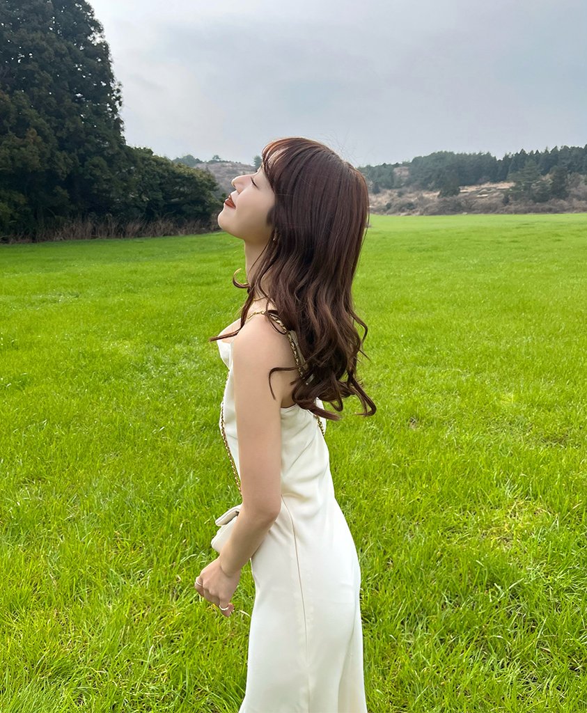 nugu_official's tweet photo. Shooting in Jeju island🌼🇰🇷
#may
#Celume
#CANIE https://t.co/Jw3oLZehiW