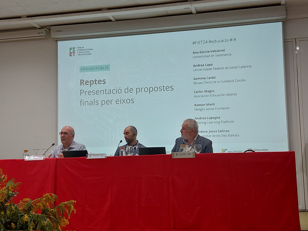 Nati Cabrera (@ncabreralanzo) on Twitter photo <a href="/Ramon_Marti_KY/">Ramon Martí</a> sintetiza las conclusiones del eje 3. Destaca la complejidad, pero también las oportunidades. Lo que entra en el aula es "un elefante". Hay marcos que nos pueden ayudar a situarlo, pero hay necesidad de nuevos marcos, como las comoetencias teco-éticas <a href="/fietcat/">FIET Fòrum Internacional d'Educació i Tecnologia</a> <a href="/Ramon_Marti_KY/">Ramon Martí</a> sintetiza las conclusiones del eje 3. Destaca la complejidad, pero también las oportunidades. Lo que entra en el aula es "un elefante". Hay marcos que nos pueden ayudar a situarlo, pero hay necesidad de nuevos marcos, como las comoetencias teco-éticas <a href="/fietcat/">FIET Fòrum Internacional d'Educació i Tecnologia</a>