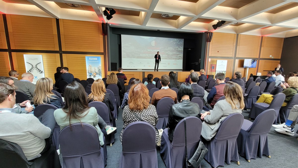 andorraworld_ad's tweet photo. L'@IberianMICE ha escollit Andorra per reunir un centenar de professionals del turisme de negocis d'Espanya, França i el Regne Unit, entre altres.

Reunions, networking i activitats en grup per conèixer tot el que el país pot oferir a aquest públic.

#AndorraConventionBureau https://t.co/mWlV37oGJB