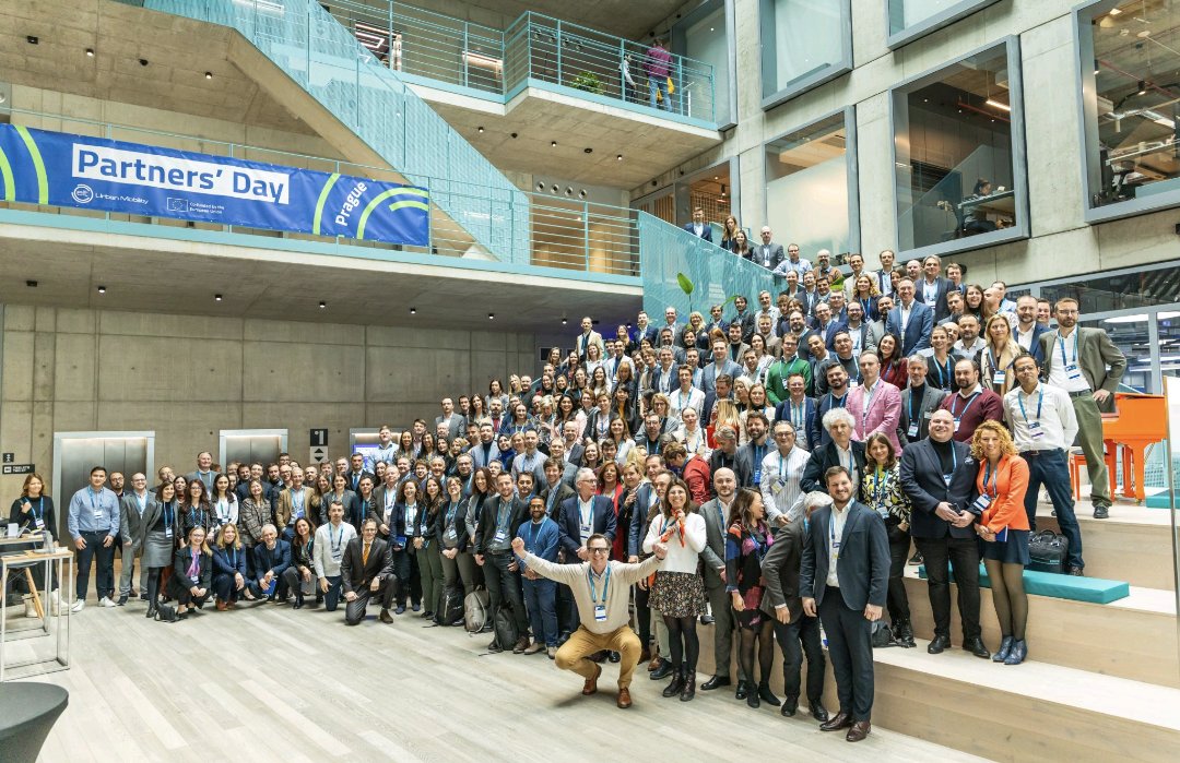 ENU_Unitylab's tweet image. This week, Clare McTigue represented us at the @EIT Urban Mobility Partners’ Day in Prague, Czechia. This was the first year that @EdinburghNapier were in attendance with over 250 partners from Europe’s leading companies, research, and education institutions.
#UrbanMobility