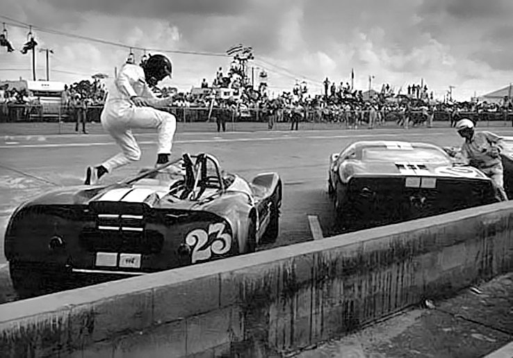 1/2 #Sebring12 Weekend, let's hop to it with Dan Gurney, 1965 the Le Mans start. Very clearly a 6' 4' athlete. #Sebring @jgurney36 @sebringraceway #IMSA