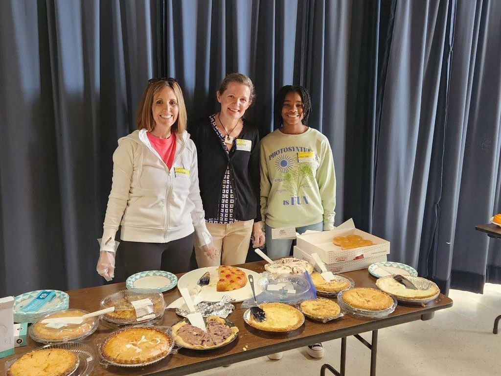 Pi Day Celebration at @OakGroveElem Delicious pi!!