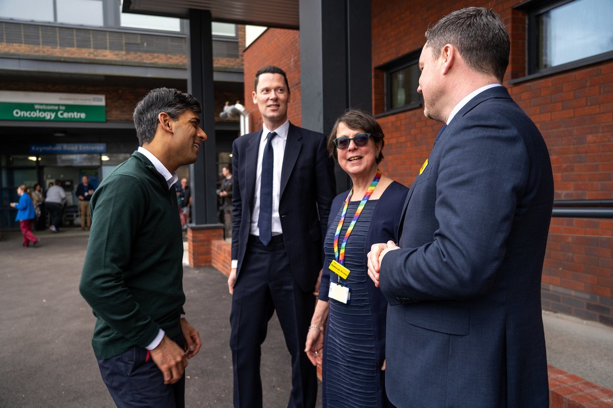 The Prime Minister, @RishiSunak, and Cheltenham MP, @AlexChalkChelt, paid a special visit to Cheltenham General Hospital yesterday (Thursday 14 March) to see our new £17.2m dedicated surgical unit and two theatres. Combined these facilities mean we will be able to treat up to…