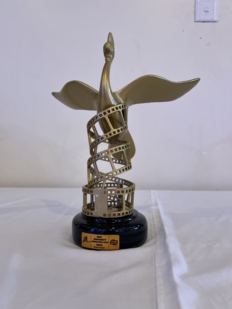samuelsaviourk's tweet photo. Today, the 4 winning Eastern Uganda filmmakers and actors are being awarded with accolades and cash prizes, it’s been quite an experience watching them upgrade their understanding of filmmaking as a career and a business throughout the workshops that kickstarted on Monday. #RFC24 https://t.co/eFb2ralZg1