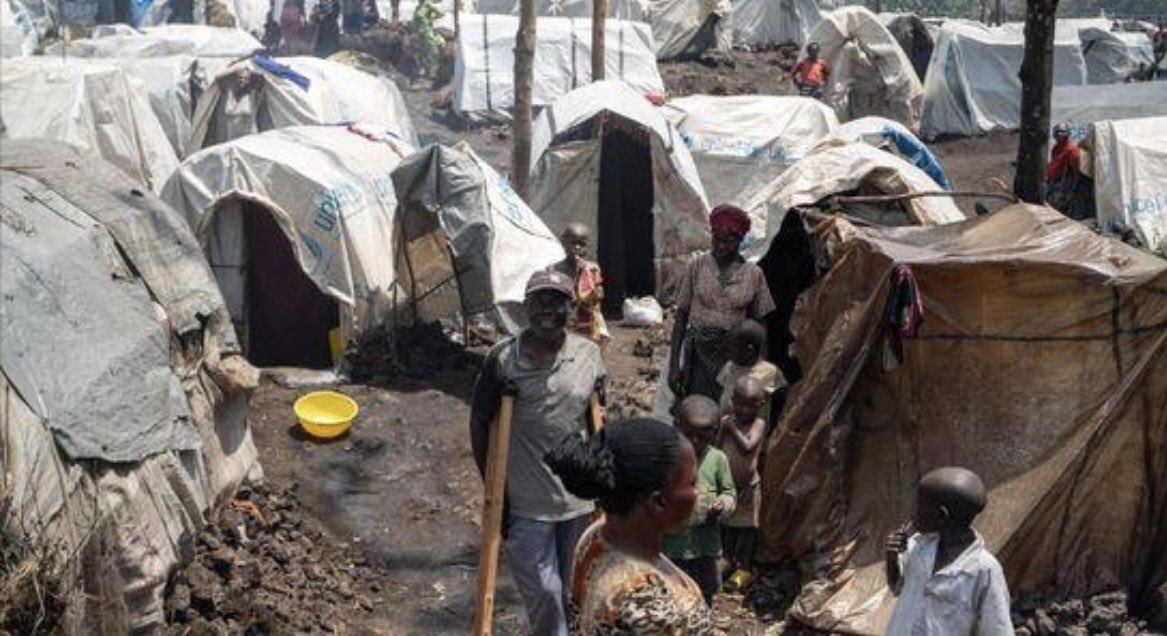 “Ramp op ramp dreigt in omsingeld Goma’, onze directeur vertelt over de situatie vanuit Goma. / via @NOS nos.nl/l/2512830