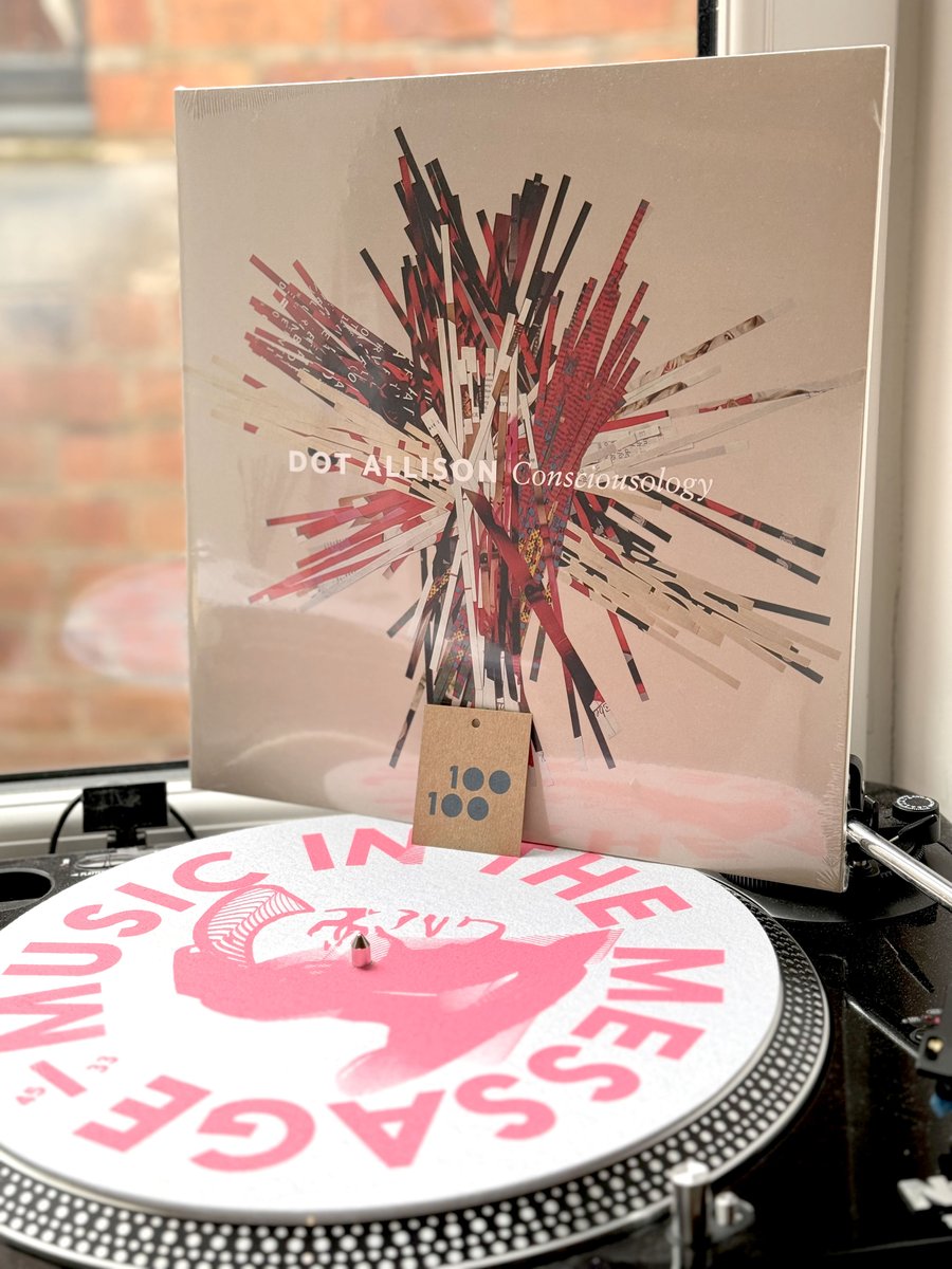 weare1of100's tweet image. 🚨FRIDAY GIVEAWAY🚨
Only a few of our @DotAllisonmusic  T’s left so move fast! BUT you could WIN number 100/100 PLUS her beautiful album.
Simply:
• Retweet
• Follow us
• Tag a friend

Closes 18th Mar 6pm &amp;amp; 1 lucky winner drawn at random.