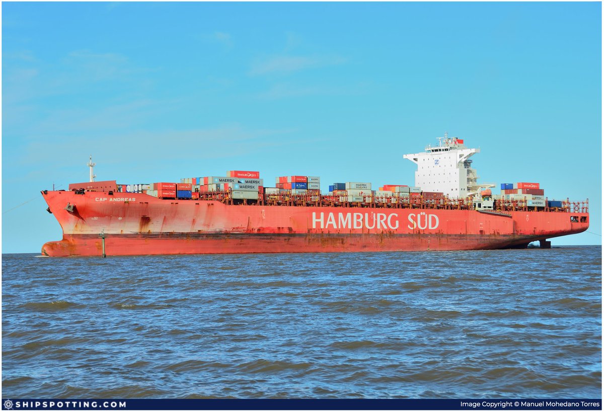 calabrote_blog's tweet image. Container ship &apos;Cap Andreas&apos; entering the port of Buenos Aires on 8, december, 2018: shipspotting.com/photos/3687944
#ShipSpotting #ShipsInArgentina #Containerships
cc/ @ShipSpottingCom