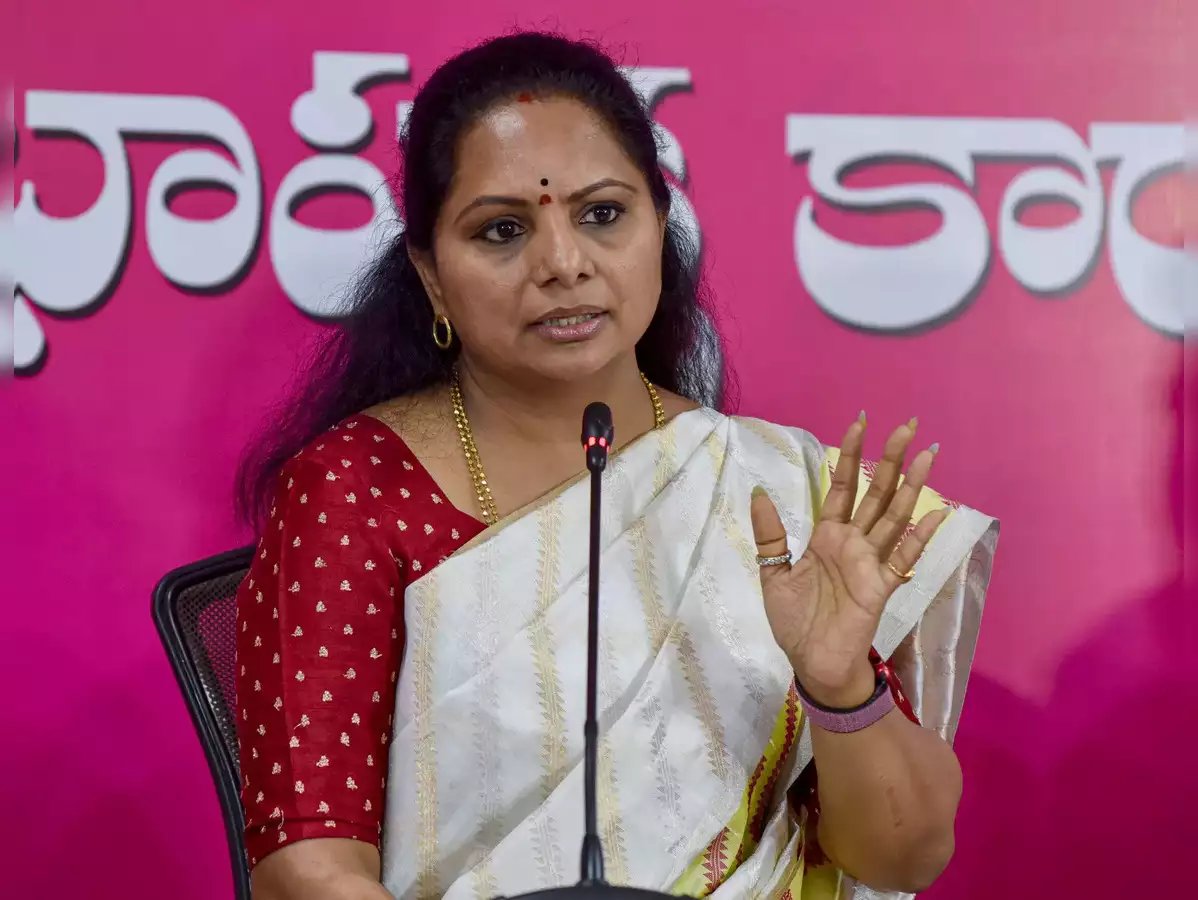 #Kavitha #DelhiLiquorPolicyCase #DelhiLiquorCase
Looks like #KalvakuntlaKavitha got arrested.
I heared #Kavitha distanced herself form contesting expecting this..
It just a start, BRS will face tough time ahead due to attack from both National Parties & Defections post Elections.