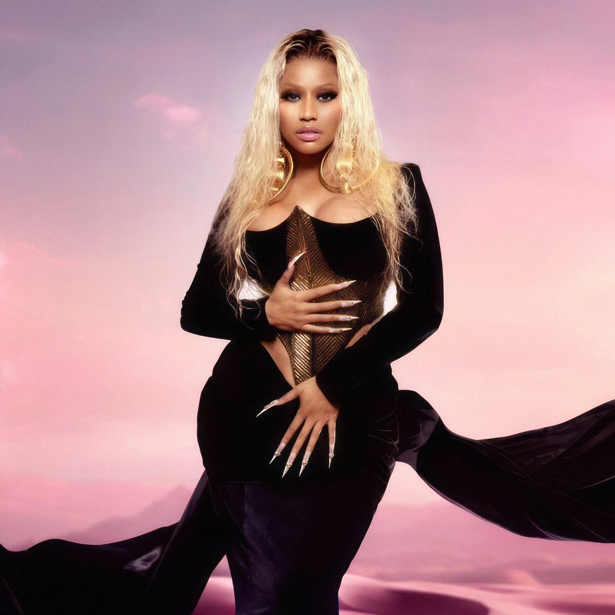 chartdata's tweet photo. .@NICKIMINAJ's "Big Difference" has entered the top 3 on US iTunes for the first time. https://t.co/hmnNkWri24
