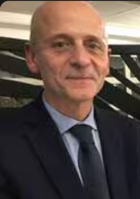 TeamFSociety1's tweet photo. #ThierryDauge directeur de l'école  #SainteMarie et #SoeurMarguerite #Clichy a été surpris en train de se masturber, interpellé avec une seringue et des sex-toys !! 

#pédocriminalité
#LevalloisPerret 

https://t.co/we12CkR0UP https://t.co/6gV26ww4yc