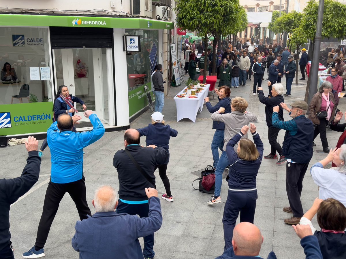 pacorodriguezdh's tweet photo. Desde el @aytodoshermanas celebramos las II Jornadas de Salud junto a las entidades y los centros de salud locales.
Con el lema “Luchemos por nuestra salud” nos unimos para la promoción y difusión de hábitos saludables y dar a conocer los recursos con los que cuenta
#doshermanas https://t.co/WFBuK8J45I