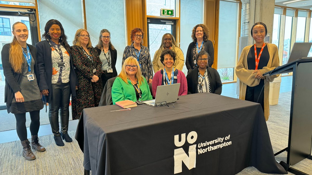 UniNhantsNews's tweet photo. Well done to student Gloria Kanku, who created and delivered this week's Health and Social Care Conference and Careers Fair for her peers. 👏👏👏

https://t.co/Gk6dSra8iD

@DayeBibs

#healthandsocialcare #socialcare #conference https://t.co/WoPJcO6NYF