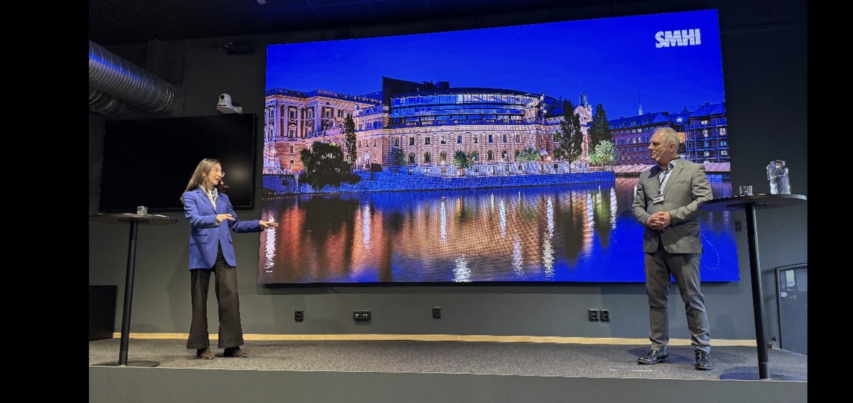 Uppskattat besök av Klimat- och Miljöminister <a href="/RPourmokhtari/">Romina Pourmokhtari</a> på <a href="/SMHI/">SMHI</a> i veckan . Fokus på verksamhet och samhällsnytta. Bra möte!