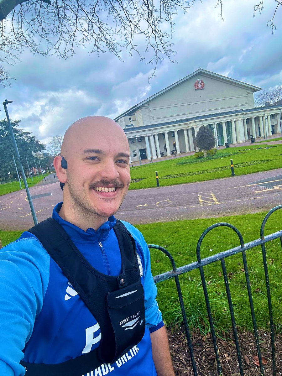 London Marathon training around my Panto Home 🎭🏃🏽‍♂️

<a href="/demontforthall/">De Montfort Hall</a> <a href="/Imagine_Theatre/">Imagine Theatre</a> <a href="/LondonMarathon/">TCS London Marathon</a> <a href="/WCRF_UK/">WCRF</a> 

justgiving.com/fundraising/JA…