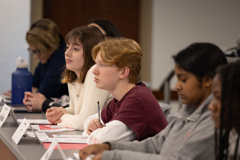 Last week, @SenCappelletti hosted her annual Good Government Summit in District 17. This year, they partnered with @VillanovaU and gave local high school students the opportunity to learn about state government and be Senators for the day!