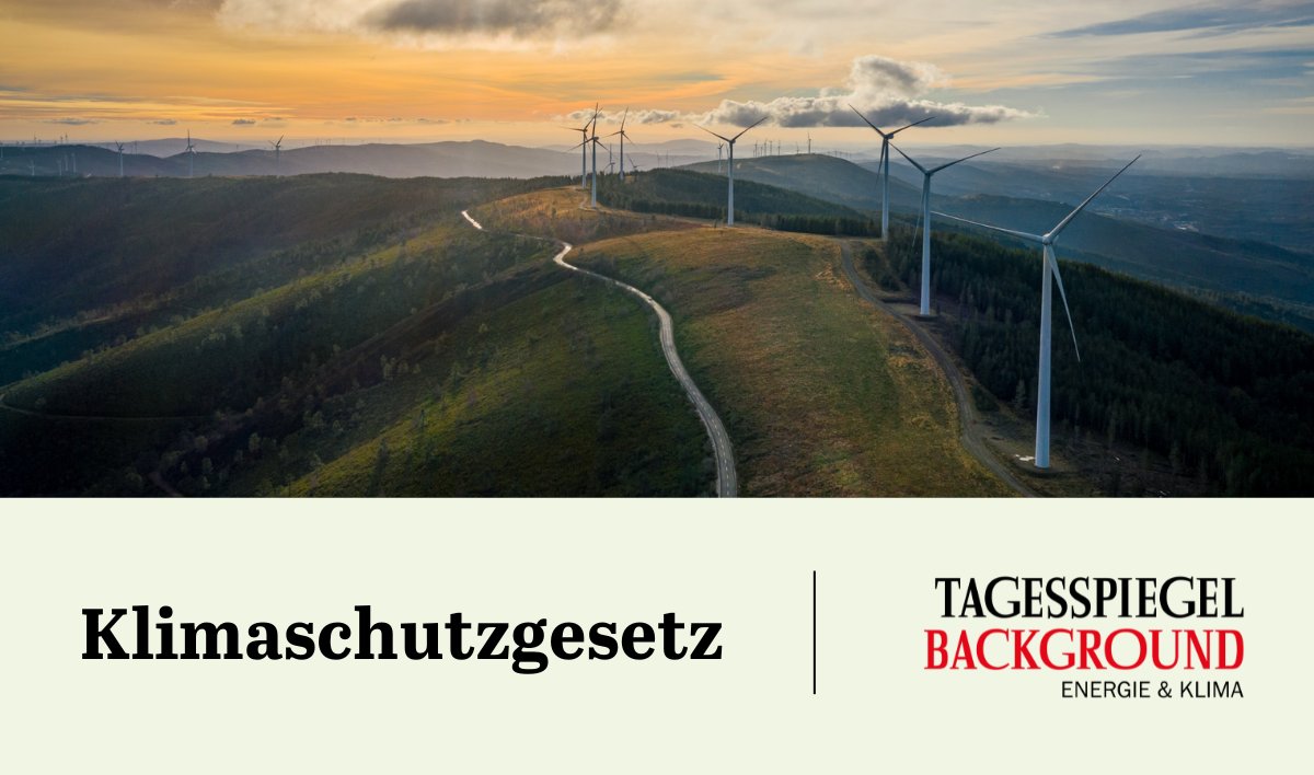 Das #Klimaschutzgesetz steckte lange im Bundestag fest. Jetzt soll es einen Kompromiss geben, jedoch ohne offizielle Bestätigung seitens der Ampel. Die Deutsche Umwelthilfe spricht von einer 'Entkernung' des Gesetzes durch einen Hinterzimmer-Deal. 👉bit.ly/3TBYHJG