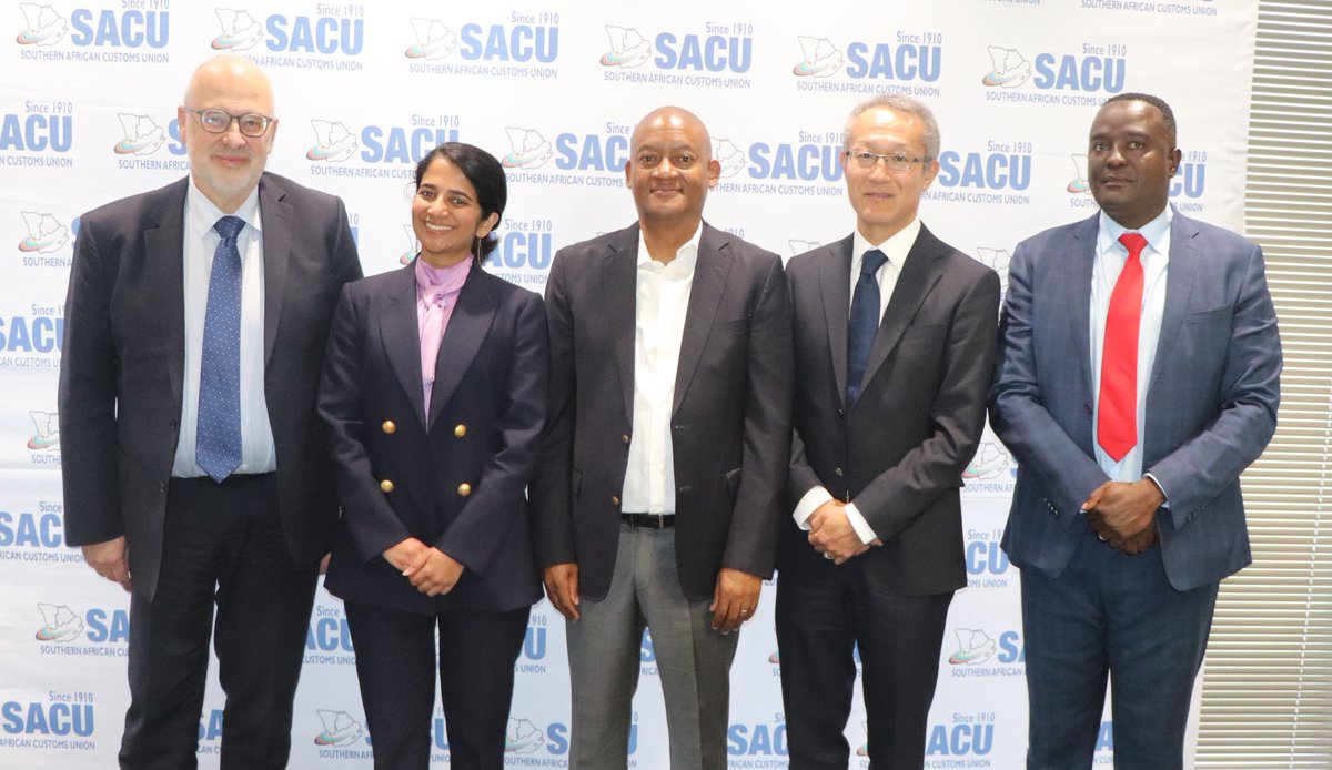 The IMF delegation, led by Mr. J. Wieczorek, Mission Chief for Namibia, met with the SACU ES, Mr. T.D. Khasipe, today. Discussions revolved around Common Revenue Pool, Revenue Sharing Formula, SACU initiatives, challenges, & potential collaborations #IMF #SACU #Collaboration