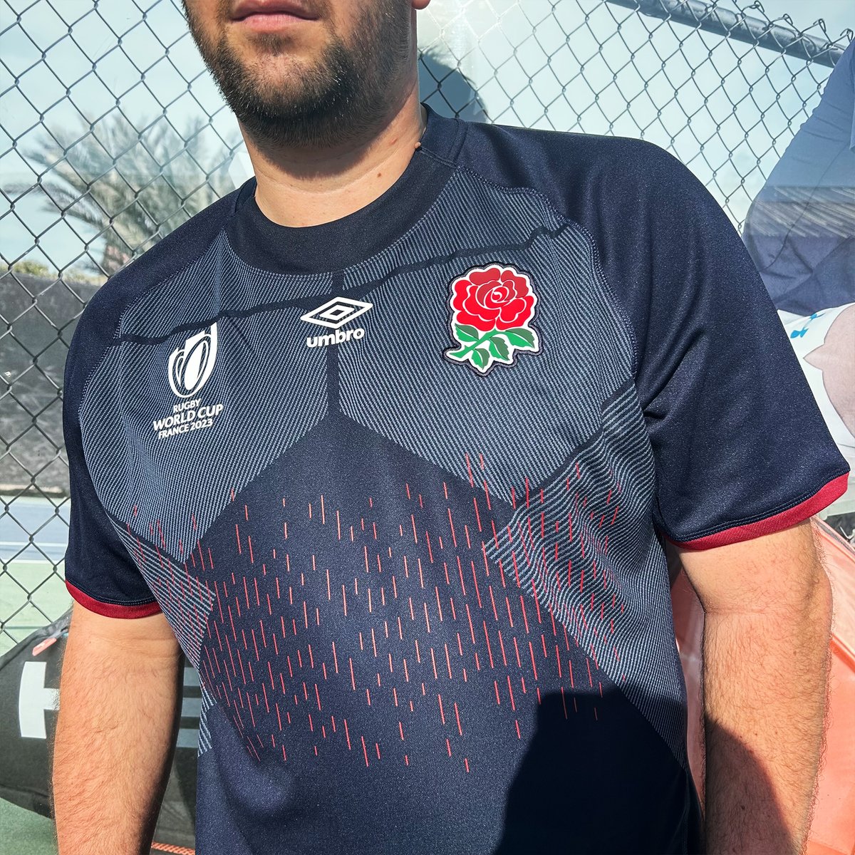 Who's got their England Rugby kit ready for Saturdays Game?

Watch England VS France on Saturday 16th March @ 8pm. 

Who's winning this time? Comment below..

#englandrugby #sixnations #sports #rugby #englandkit #englandvsfrance #shopnow #rugbylover #hawkinsport