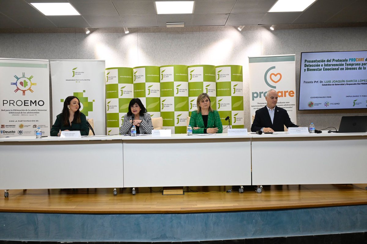Diputación de Jaén (@dipujaen) on Twitter photo 🗣️ La <a href="/dipujaen/">Diputación de Jaén</a> financia una iniciativa para prevenir problemas emocionales en los adolescentes
<a href="/PaquiMedinaTeba/">PAQUI MEDINA</a> y <a href="/Mariadruizs97/">María Dolores Ruiz Sánchez</a> han intervenido en la presentación en el marco de la Feria de los Pueblos del proyecto Procare liderado por <a href="/ujaen/">Universidad de Jaén</a>⬇️
acortar.link/BAIGoS 🗣️ La <a href="/dipujaen/">Diputación de Jaén</a> financia una iniciativa para prevenir problemas emocionales en los adolescentes
<a href="/PaquiMedinaTeba/">PAQUI MEDINA</a> y <a href="/Mariadruizs97/">María Dolores Ruiz Sánchez</a> han intervenido en la presentación en el marco de la Feria de los Pueblos del proyecto Procare liderado por <a href="/ujaen/">Universidad de Jaén</a>⬇️
acortar.link/BAIGoS
