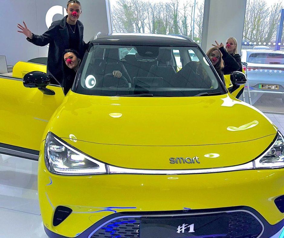 Sandown smart tweet media