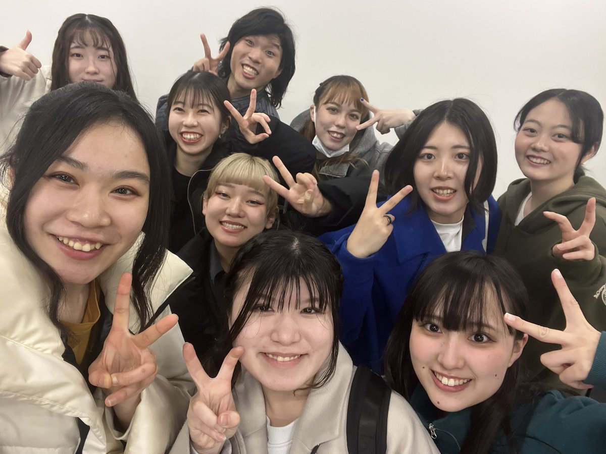 #セラヴィ2024

初日ありがとうございました！！
セラヴィ2年生ず！！

明日もよろしくお願いします🐈‍⬛⚡️