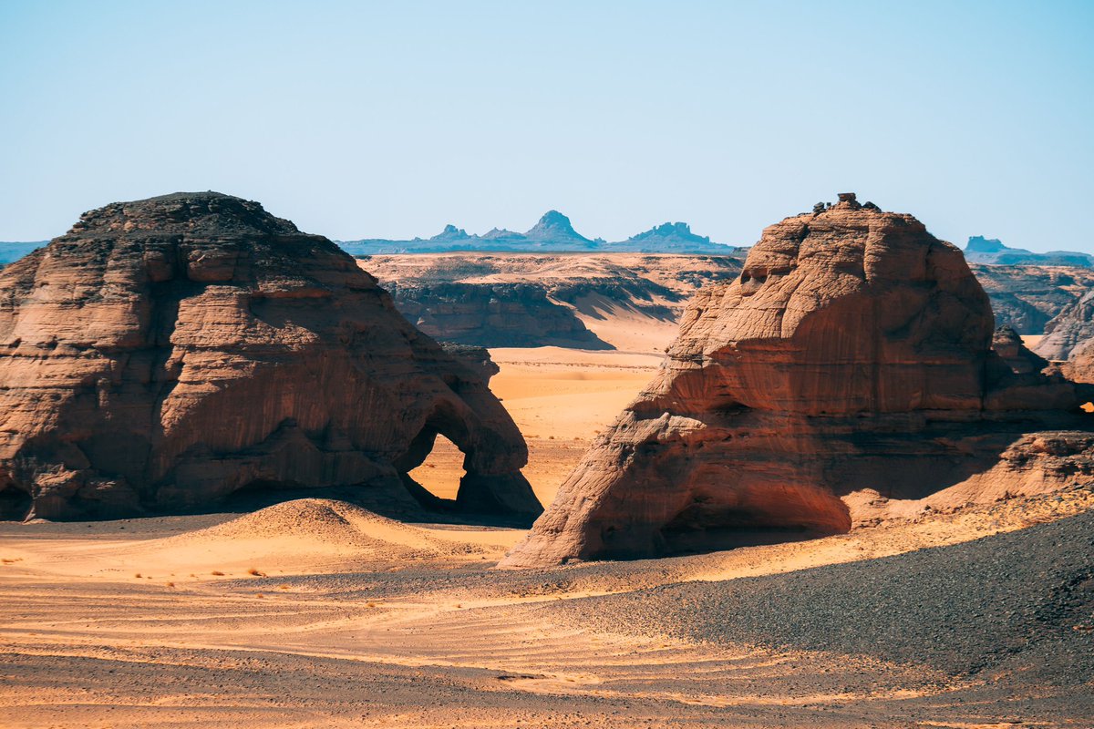 Gm from the Acacus Mountains of Libya, home to some of the oldest rock art on Earth 🏜️