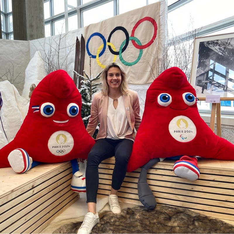 Toutes nos félicitations à Marie Christine PLASSE, deuxième Vice-présidente du <a href="/ceseraura/">CESER Auvergne-Rhône-Alpes</a> et présidente du Comité Régional Olympique et Sportif Auvergne-Rhône-Alpes, qui portera la #FlammeOlympique en Haute-Savoie le dimanche 23 juin 2024 !🔥

#Paris2024 #territoire