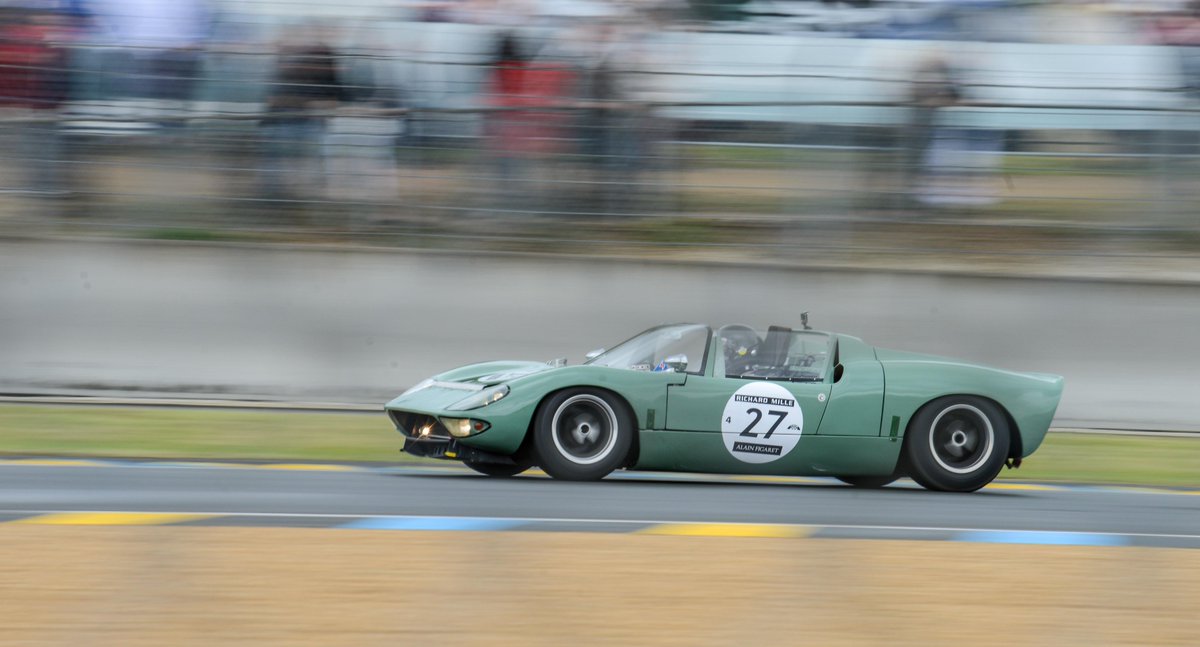 Happy #FordFriday #Sebring12 @Rinoire @HitoshiH5 @gmracingblue @GordonMercedes9 @jlcooke99 @jim_knipe @munimula51 @BobKillman1 @junjokerando @ladouille21 @JRGStuff @HDufus @AttoeColin @JF_L4C0MB3 @FW11B_Red5 @Oscarol95842891 @orsoladelzenero @DiaboloKesta @landon1966 @GEARBOX33