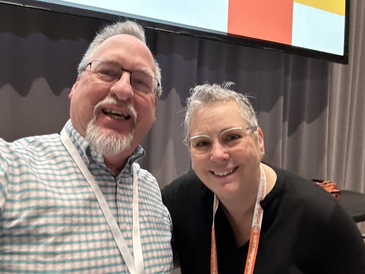 djcooke59's tweet photo. A highlight of any convention - a selfie with the inimitable (my favorite adjective for her) Leslie Fisher, who knows how to make learning fun!
bittersweet as my string of selfies with her will end in retirement, but we have ways to stay in touch.
@lesliefisher
#MACUL24
@MACUL https://t.co/RumGh8FP4T